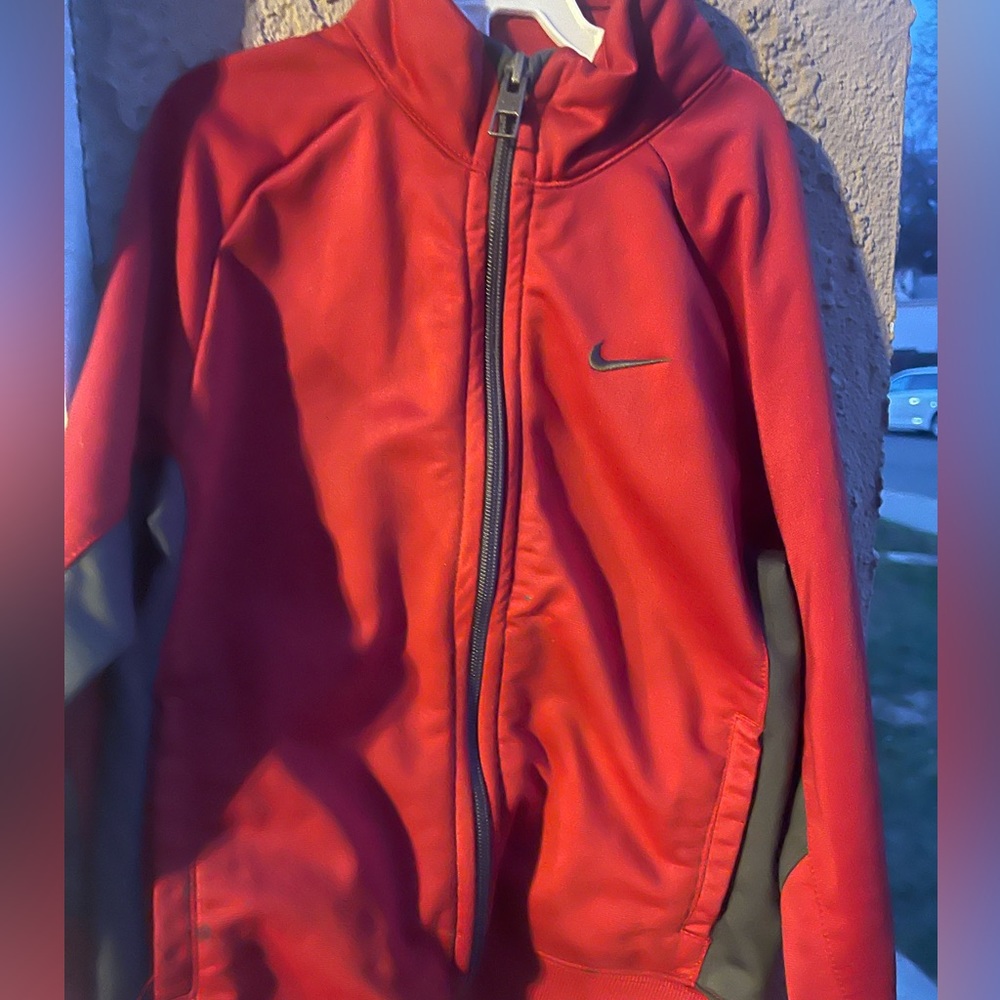 Nike youth 6T Red zip up